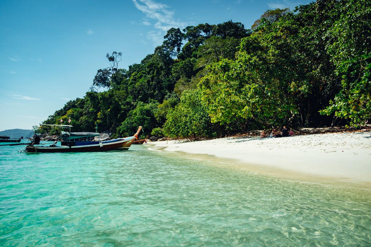 Adang Island Resort Koh Lipe Exterior foto